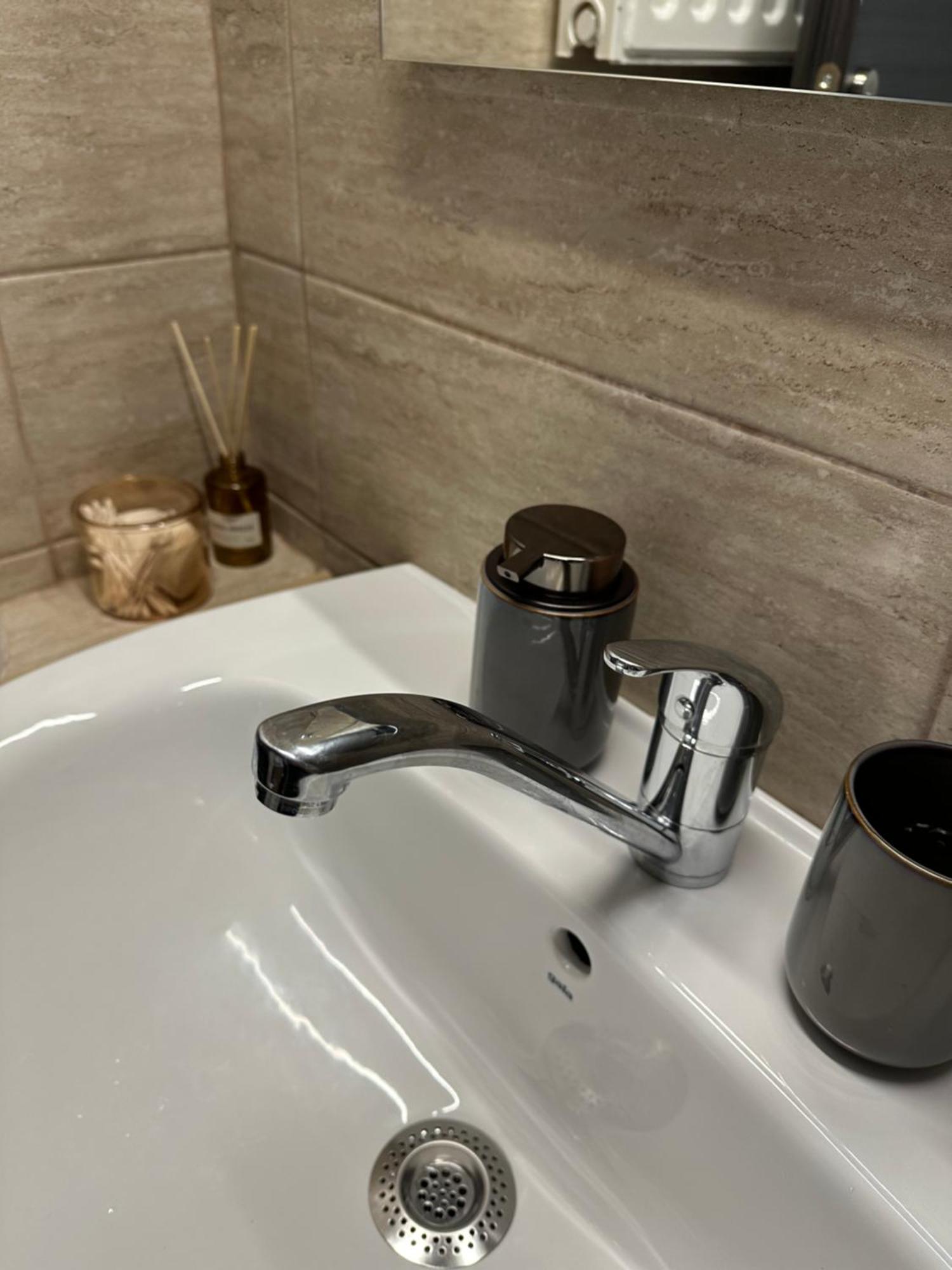 Konar Guest House 亚历山德鲁波利斯 外观 照片